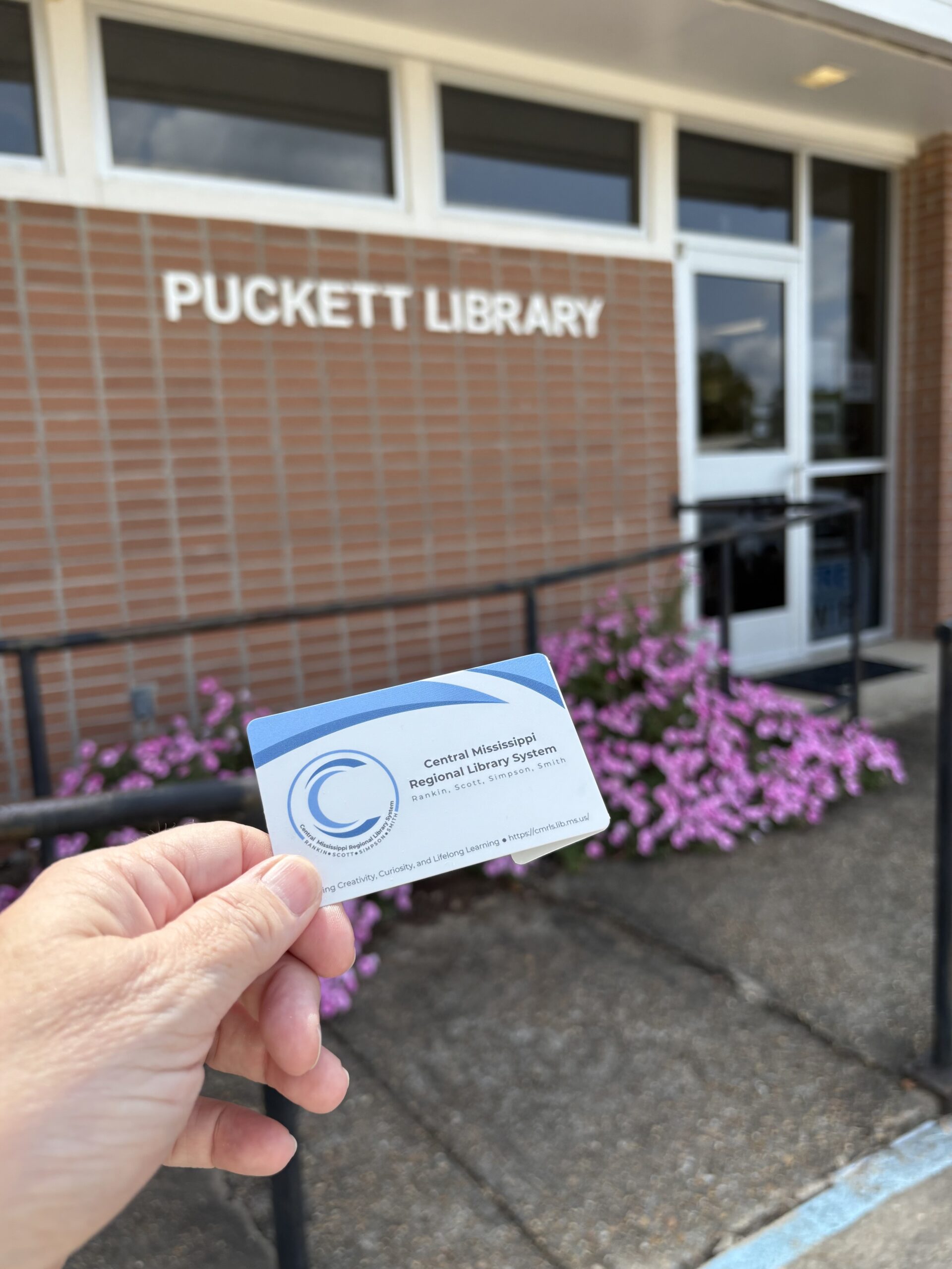 Exterior of the Puckett Public Library