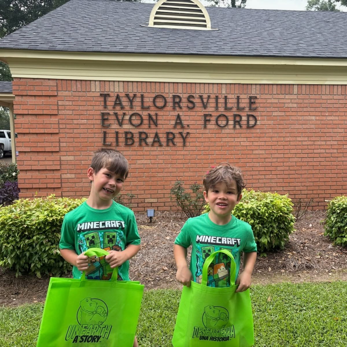 Community program at the Evon A. Ford Public Library