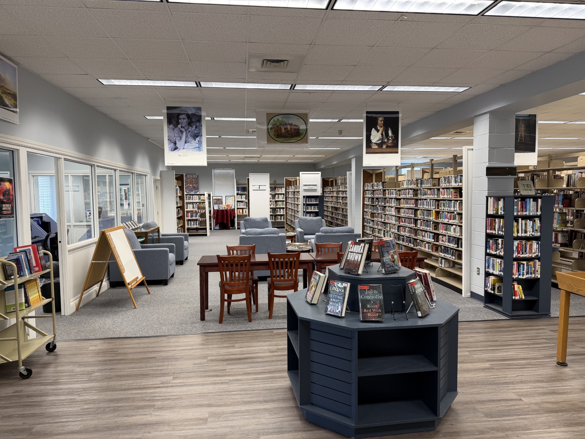 Interior of the Richland Public Library